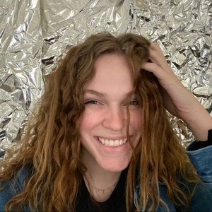 Meet your Posher, Melanie